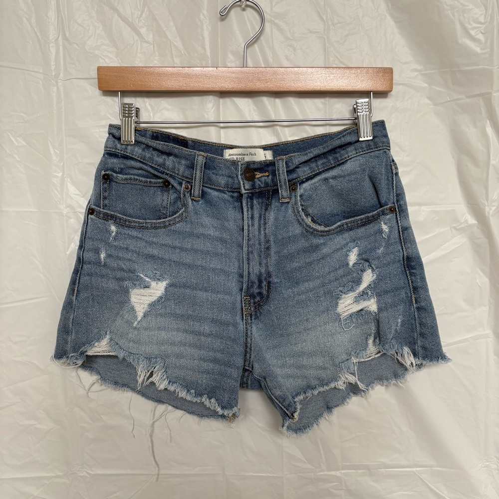 Abercrombie & Fitch Mid Rise Boyfriend Denim Shorts